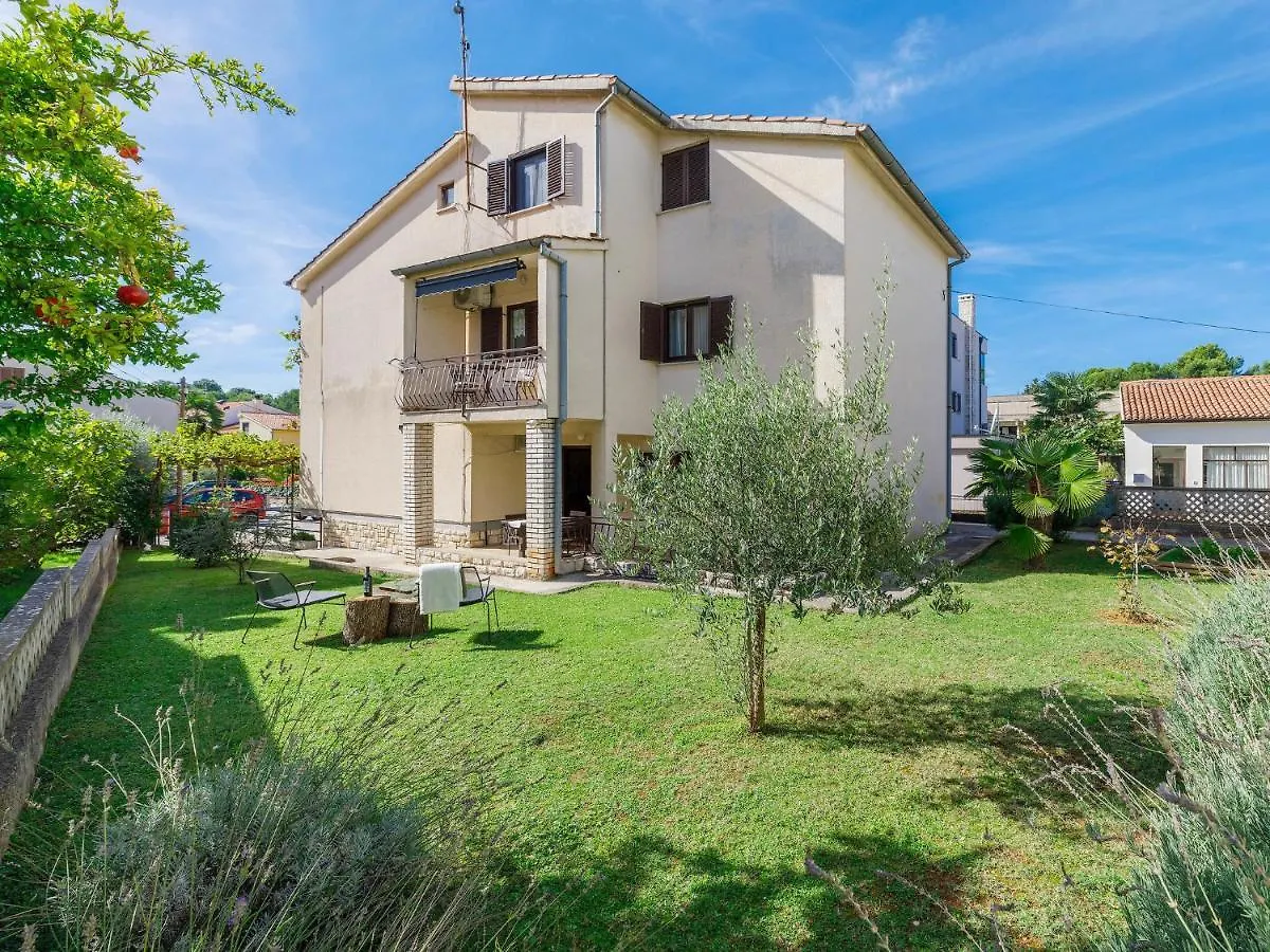 Apartment Zrinka-2 By Interhome Poreč