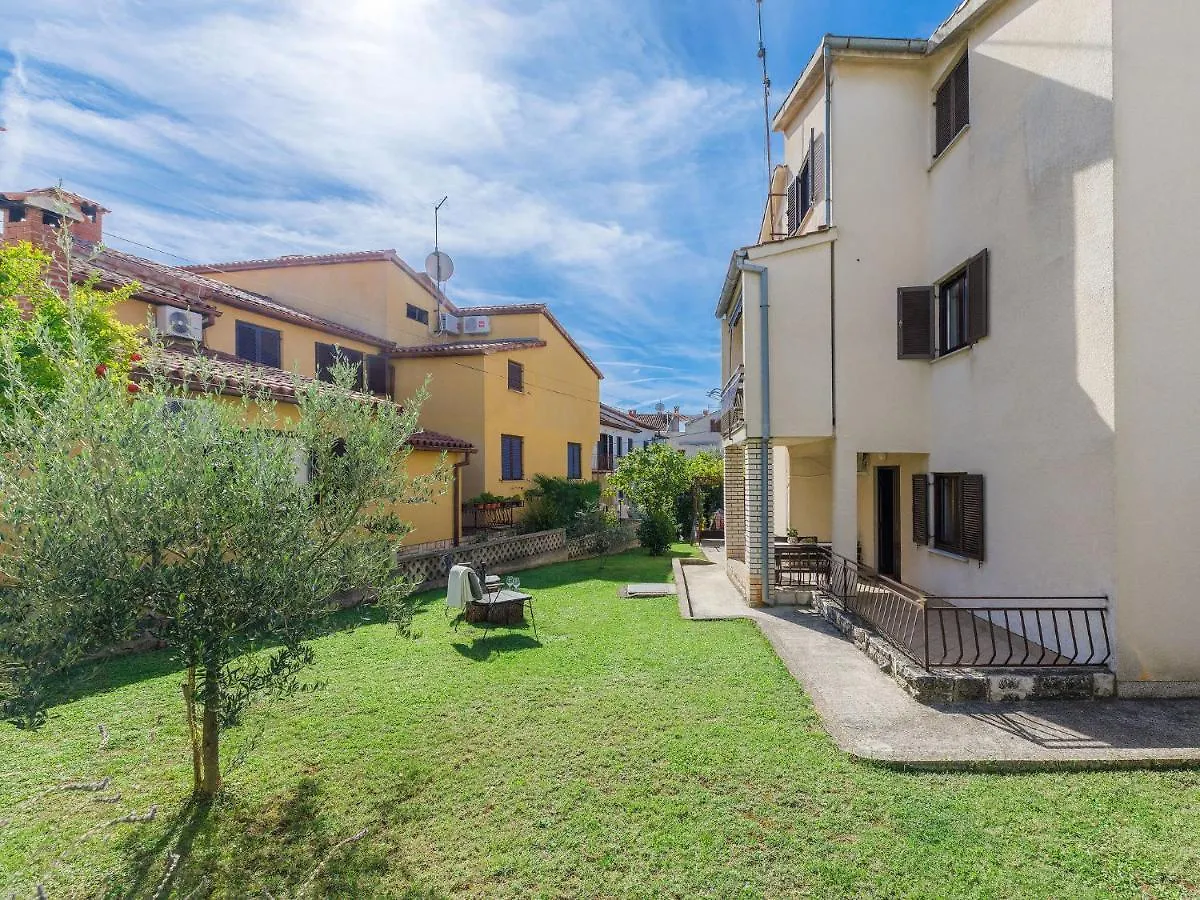 Apartment Zrinka-2 By Interhome Poreč