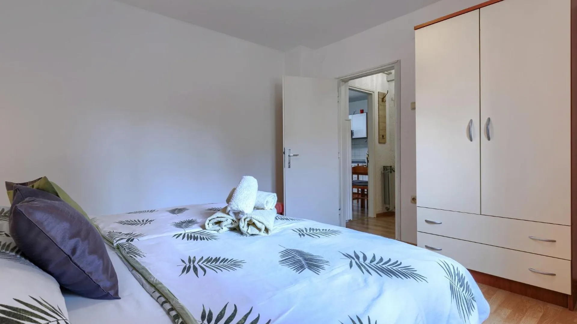 Apartment Zrinka-2 By Interhome Poreč